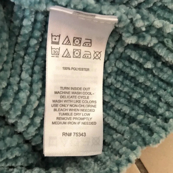 Tommy Bahama chenille teal sweater with bow, girls size S  (5-6 years) - Picture 4 of 4